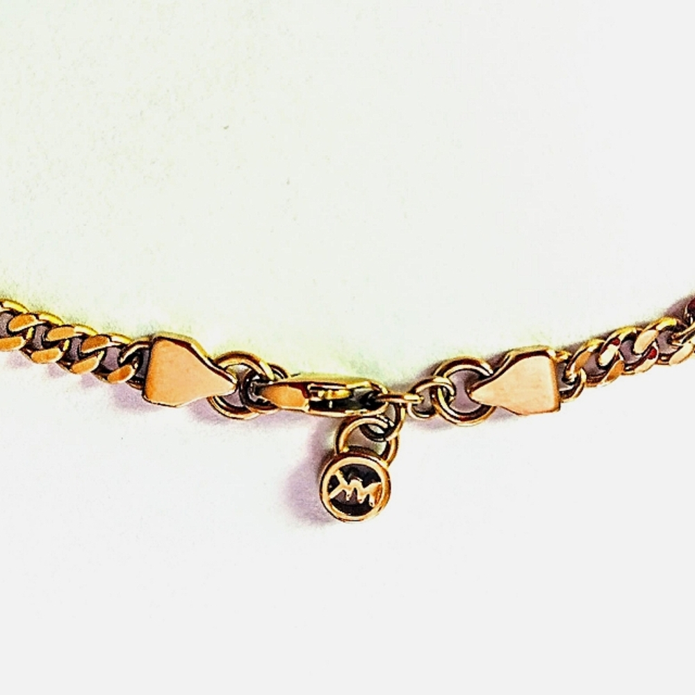 18" Michael Kors Paved Crystal Curved Bar Pendant Chain Necklace - Picture 4 of 4